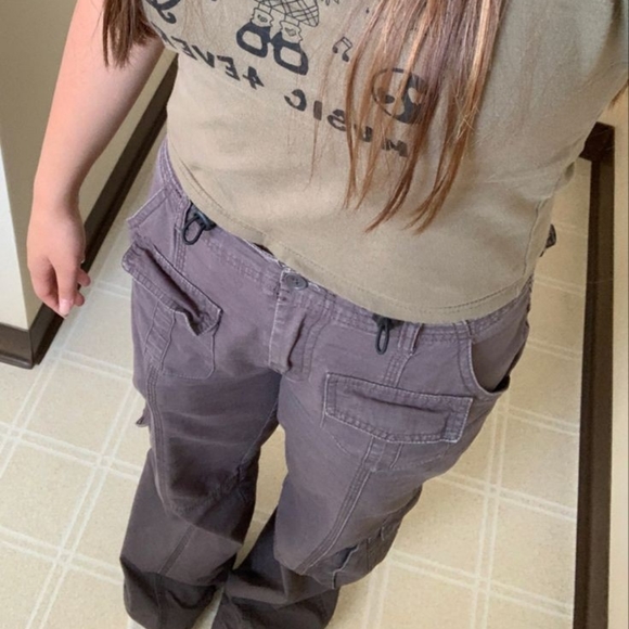 Brandy Melville Grey Kim Pants - Picture 6 of 16